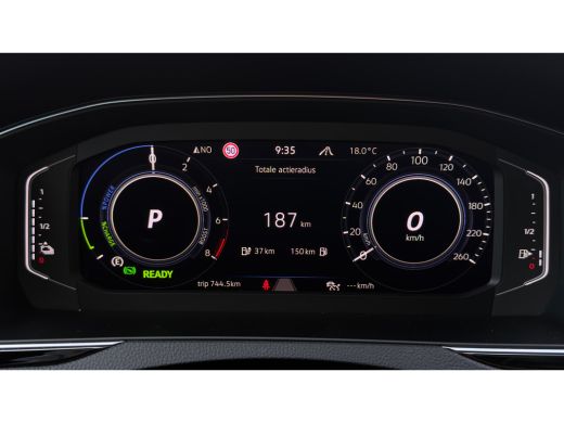 Volkswagen Passat Variant 1.4 TSI PHEV GTE Business | Trekhaak | Stoelverwarming | Adaptive Cruise | ActivLease financial lease