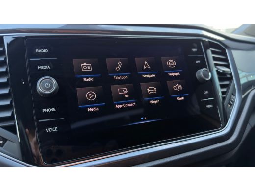Volkswagen T-Roc 1.5 TSI Sport Business R | Panoramadak | Camera | Apple Carplay/Android Auto | Dodehoek | Stoelve... ActivLease financial lease
