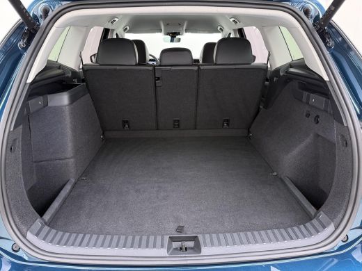 Volkswagen Tayron 1.5 eHybrid Elegance VAN:44.900,- VOOR:41.770,- UW HERFSTVOORDEEL:3.130,- PHEV | 204PK | LEDER/AL... ActivLease financial lease