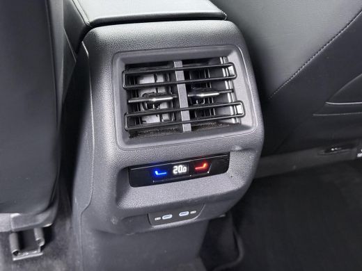 Volkswagen Tayron 1.5 eHybrid Elegance VAN:44.900,- VOOR:41.770,- UW HERFSTVOORDEEL:3.130,- PHEV | 204PK | LEDER/AL... ActivLease financial lease