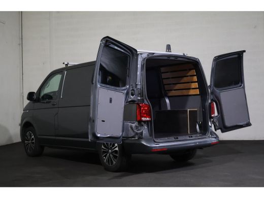 Volkswagen Transporter 2.0 TDI Bulli L1 H1 Automaat Leer Led 54dkm ActivLease financial lease