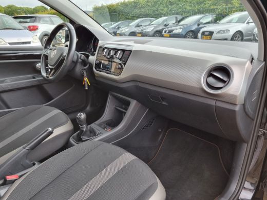 Volkswagen up! 1.0 BMT high up! ✅5-DEURS ✅COMPLETE AUTO ActivLease financial lease