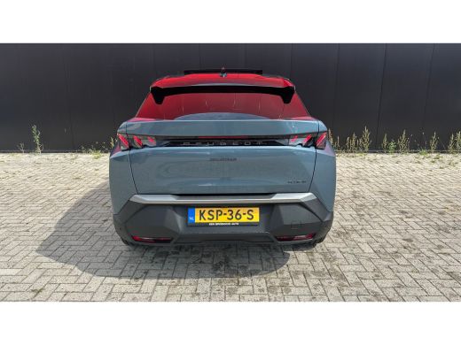 Peugeot 3008 GT | Adaptieve cruise control met Stop&Go functie | Elektrische parkeerrem | Extra getinte achter... ActivLease financial lease