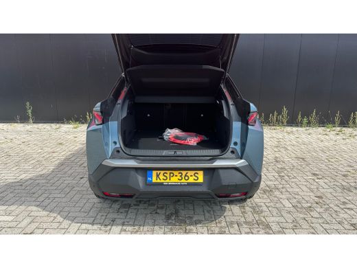 Peugeot 3008 GT | Adaptieve cruise control met Stop&Go functie | Elektrische parkeerrem | Extra getinte achter... ActivLease financial lease
