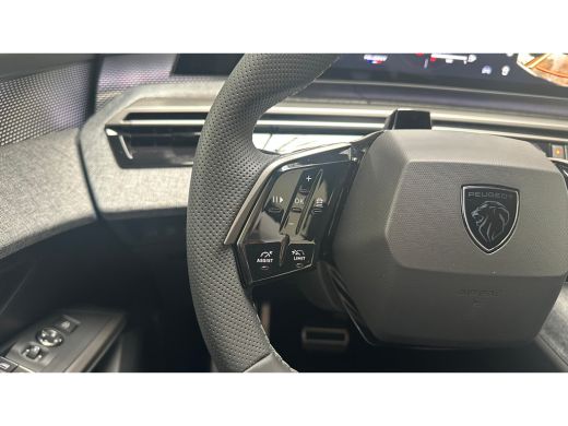 Peugeot 3008 GT | Adaptieve cruise control met Stop&Go functie | Elektrische parkeerrem | Extra getinte achter... ActivLease financial lease