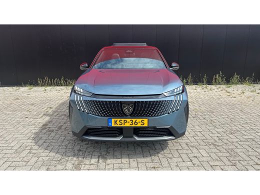 Peugeot 3008 GT | Adaptieve cruise control met Stop&Go functie | Elektrische parkeerrem | Extra getinte achter... ActivLease financial lease
