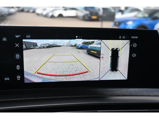 Peugeot 5008 GT | Adaptieve cruise control met Stop&Go functie | LED 3D-achterlichten | Pack Safety Plus ActivLease financial lease