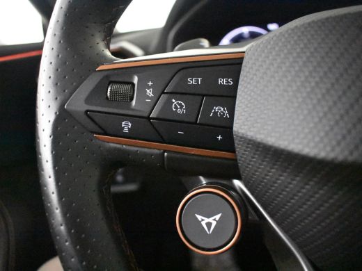CUPRA Leon 1.4 e-Hybrid VZ Business l Pano Dak l Camera | Supersport Stuur l Adapt. CrControl l Elektr. Stoe... ActivLease financial lease