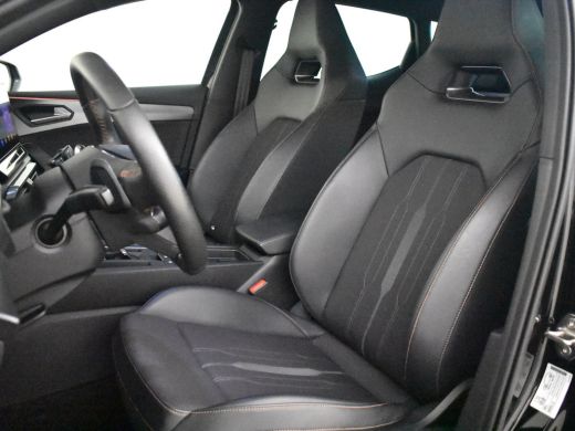 CUPRA Leon 1.4 e-Hybrid VZ Business l Pano Dak l Camera | Supersport Stuur l Adapt. CrControl l Elektr. Stoe... ActivLease financial lease