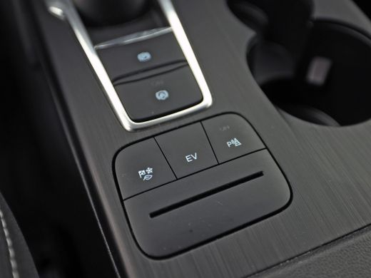 Ford Kuga 2.5 PHEV Titanium 225Pk Automaat (VIRTUAL COCKPIT, APPLE CARPLAY, GROOT NAVI, CAMERA, SPORTSTOELE... ActivLease financial lease