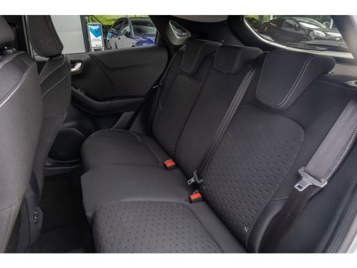 Ford Puma Gen-E 44 kWh | Winterpack | Achteruitrijcamera | Cruise Control | Apple Carplay/Android Auto | Achterui... ActivLease financial lease