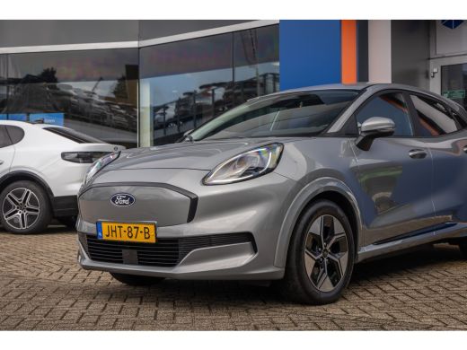 Ford Puma Gen-E 44 kWh | Winterpack | Achteruitrijcamera | Cruise Control | Apple Carplay/Android Auto | Achterui... ActivLease financial lease