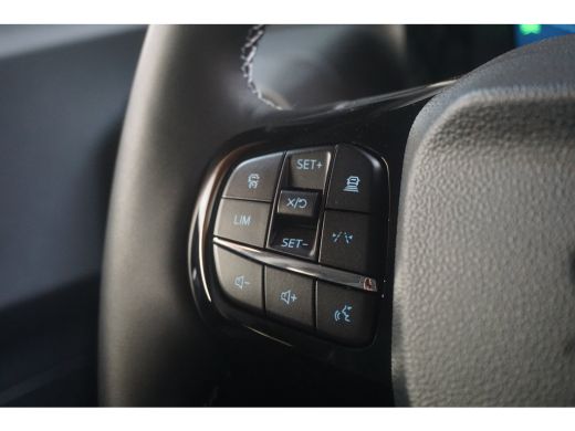 Ford Tourneo Courier Courier Titanium | Achterlichten LED | BLIS met Cross Traffic Alert &bull; | Beglazing achter verduist... ActivLease financial lease