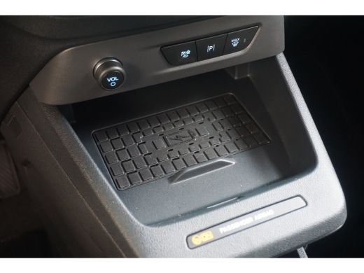 Ford Tourneo Courier Courier Titanium | Achterlichten LED | BLIS met Cross Traffic Alert &bull; | Beglazing achter verduist... ActivLease financial lease