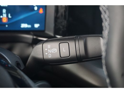 Ford Tourneo Courier Courier Titanium | Achterlichten LED | BLIS met Cross Traffic Alert &bull; | Beglazing achter verduist... ActivLease financial lease