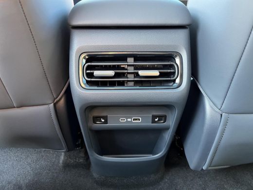 Geely Starray EM-i 1.5 Max+ | PANO | Elec. klep | Leder | LUXE!! | 8J fabrieksgarantie | ActivLease financial lease