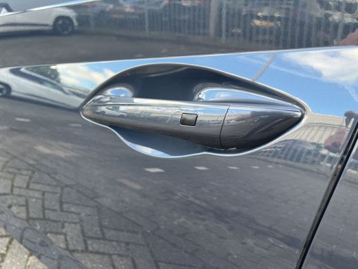 Hyundai i20 1.0 T-GDI 100pk Premium | Camera | Carplay | Premium audio | Cruise controle | Navigatie | 17'' v... ActivLease financial lease