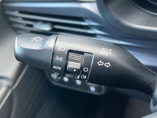 Hyundai i20 1.0 T-GDI 100pk Premium | Carplay | Climate control | Cruise control | Stoel/stuurverwarming | Ca... ActivLease financial lease