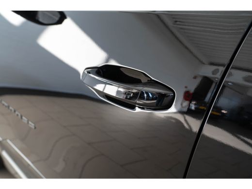 Jeep Compass 1.2 e-Hybrid First Edition | Tot 8 Jaar Garantie | Panoramadak | Elektrische Stoelverstelling | E... ActivLease financial lease