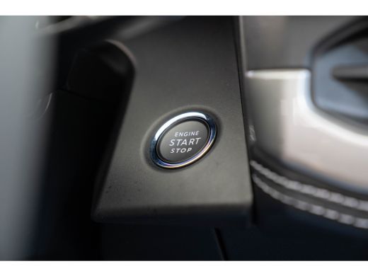 Jeep Compass 1.2 e-Hybrid First Edition | Tot 8 Jaar Garantie | Panoramadak | Elektrische Stoelverstelling | E... ActivLease financial lease