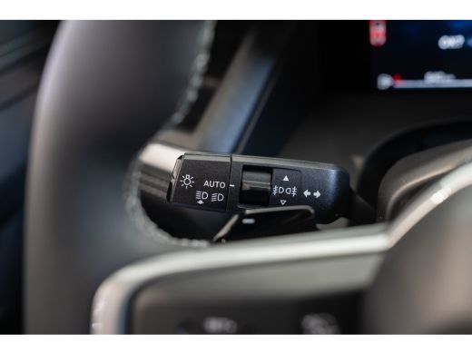 Jeep Compass 1.2 e-Hybrid First Edition | Tot 8 Jaar Garantie | Panoramadak | Elektrische Stoelverstelling | E... ActivLease financial lease