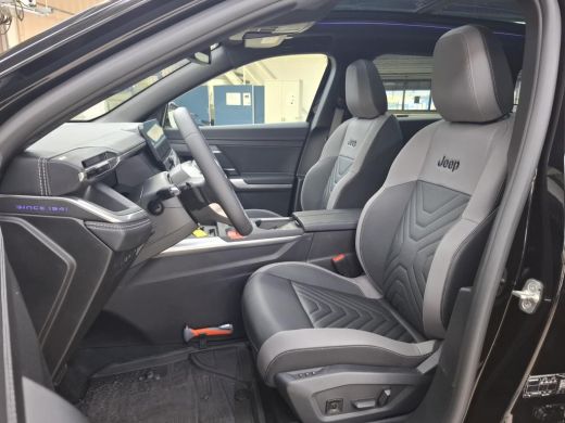 Jeep Compass 1.2 e-Hybrid First Edition | Tot 8 Jaar Garantie | Panoramadak | Elektrische Stoelverstelling | E... ActivLease financial lease