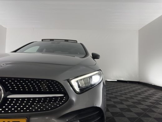 Mercedes-Benz A-Klasse 200 AMG-Styling Business Solution (INCL-BTW) Aut. *PANO | LEATHER-MICROFIBRE | FULL-LED | HEATED-... ActivLease financial lease