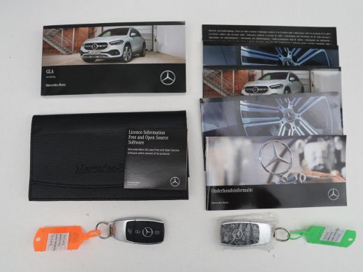 Mercedes-Benz GLA 250 e Luxury Line | SOH 92,9% | Half leder | Memory | Stoelverwarming | Adaptive cruise | Sfeerve... ActivLease financial lease