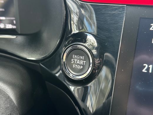 Opel Corsa 1.2 100PK GS Line Automaat | AUTOMAAT| TREKHAAK AFNEEMBAAR| NAVIGATIE| CAMERA| CRUISE CONTROL| CL... ActivLease financial lease
