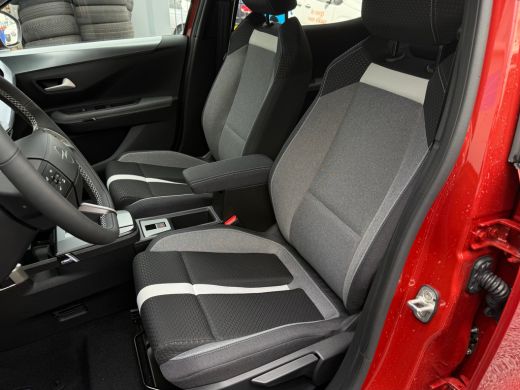 Opel Frontera 1.2 Turbo Hybrid GS | CAMERA ACHTER| STOEL, STUUR & VOORRUITVERWARMING| PARKEERSENSOREN V&A| CRUI... ActivLease financial lease