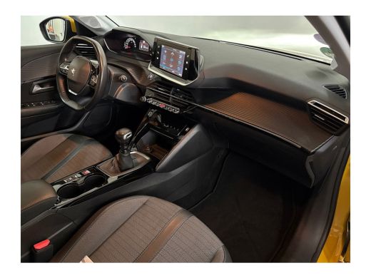 Peugeot 208 1.2 PureTech Allure | Climate Control | Cruise Control | Carplay | Getint Glas | Achterbank in de... ActivLease financial lease