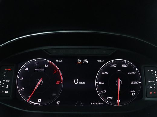 Seat Ibiza 1.0 EcoTSI FR Business Intense | Adaptive cruise | Camera | Carplay | Climate control | Stoelverw... ActivLease financial lease