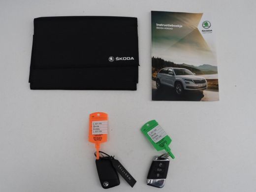Skoda Kodiaq | Leder/alcantara | Memory | Stuur/stoelverwarming | Carplay | Sfeerverlichting | Camera | Park a... ActivLease financial lease