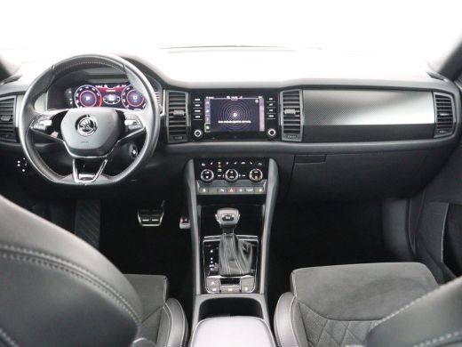 Skoda Kodiaq | Leder/alcantara | Memory | Stuur/stoelverwarming | Carplay | Sfeerverlichting | Camera | Park a... ActivLease financial lease