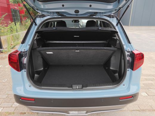 Suzuki Vitara 1.4 Boosterjet Smart Hybrid Style ActivLease financial lease