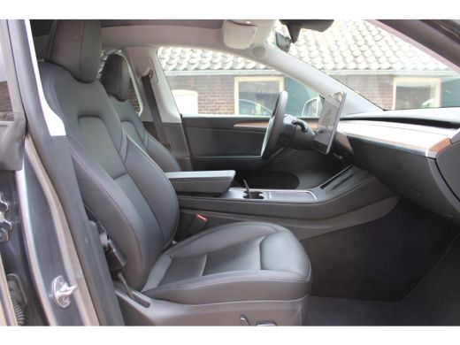 Tesla Model Y Long Range AWD 75 kWh SOh 92.9% NAVI LEER PANO ORG NL 69000KM!!! ActivLease financial lease
