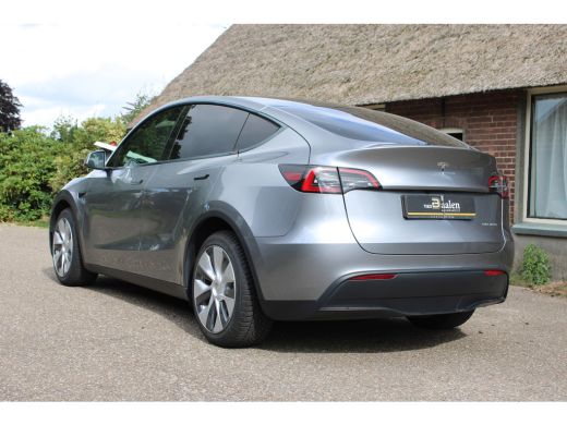 Tesla Model Y Long Range AWD 75 kWh SOh 92.9% NAVI LEER PANO ORG NL 69000KM!!! ActivLease financial lease