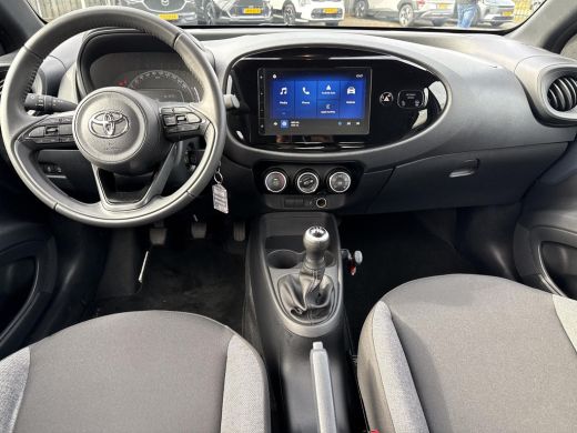 Toyota Aygo 1.0 VVT-i MT Play | CarPlay | Achteruitrijcamera ActivLease financial lease