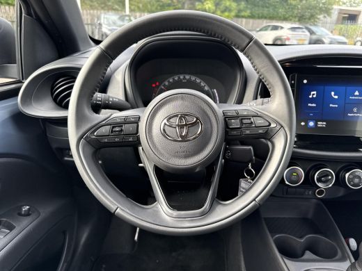 Toyota Aygo 1.0 VVT-i MT Play | CarPlay | Achteruitrijcamera ActivLease financial lease