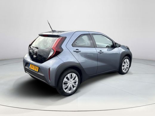 Toyota Aygo 1.0 VVT-i MT Play | CarPlay | Achteruitrijcamera ActivLease financial lease