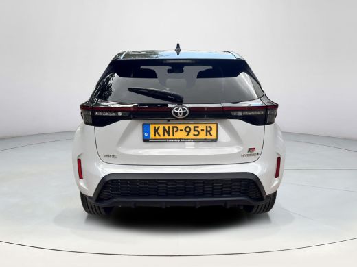 Toyota Yaris Cross 1.5 Hybrid GR Sport | 06-10141018 Voor meer informatie ActivLease financial lease
