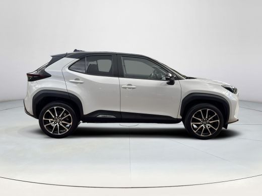 Toyota Yaris Cross 1.5 Hybrid GR Sport | 06-10141018 Voor meer informatie ActivLease financial lease