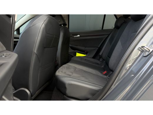 Volkswagen Golf 204pk 1.5 eHybrid Style Edition | Trekhaak | Adaptive Cruise | Camera | Carplay | ErgoComfort Sto... ActivLease financial lease