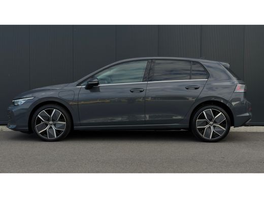 Volkswagen Golf 204pk 1.5 eHybrid Style Edition | Trekhaak | Adaptive Cruise | Camera | Carplay | ErgoComfort Sto... ActivLease financial lease