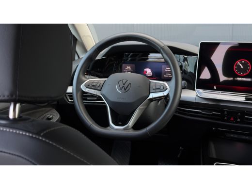 Volkswagen Golf 204pk 1.5 eHybrid Style Edition | Trekhaak | Adaptive Cruise | Camera | Carplay | ErgoComfort Sto... ActivLease financial lease