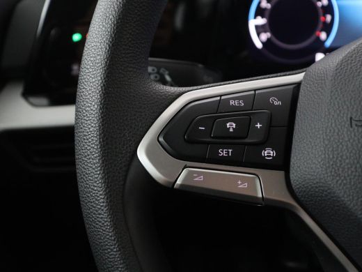 Volkswagen Golf Variant 1.0 TSI Golf | Adaptive cruise | Bluetooth | Virtueel dashboard | Climate control | Park ... ActivLease financial lease