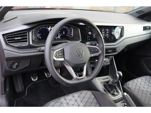 Volkswagen Polo 95PK 1.0 TSI R-Line Edition Panorama Dak | Achteruitrijcamera | Apple Carplay/Android Auto|telefo... ActivLease financial lease
