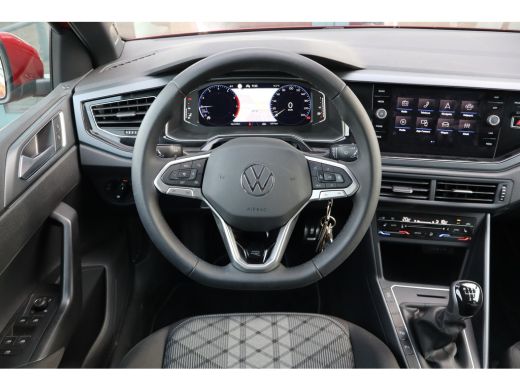 Volkswagen Polo 95PK 1.0 TSI R-Line Edition Panorama Dak | Achteruitrijcamera | Apple Carplay/Android Auto|telefo... ActivLease financial lease