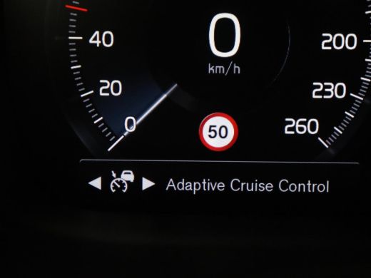 Volvo  S60 2.0 Recharge T8 AWD R-Design | SOH 95,6% | 360 Camera | Trekhaak | Navigatie | Apple Carplay | St... ActivLease financial lease