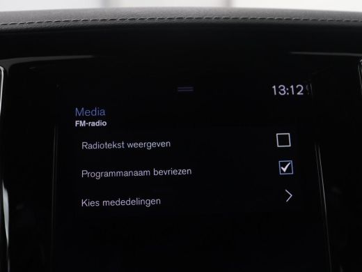 Volvo  S60 2.0 Recharge T8 AWD R-Design | SOH 95,6% | 360 Camera | Trekhaak | Navigatie | Apple Carplay | St... ActivLease financial lease